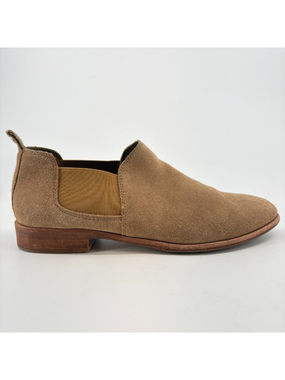 G.H. Bass Brooke Womens Size 9M Camel Tan Casual Classic Chelsea Boots Shoes